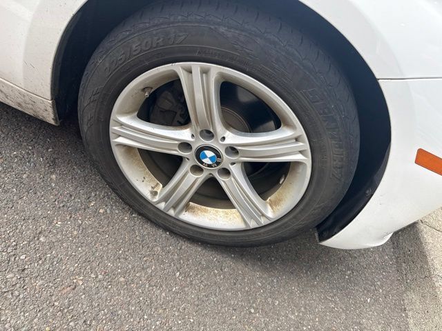 Used 2015 BMW 328i xDrive Sedan AWD/4WD image 10