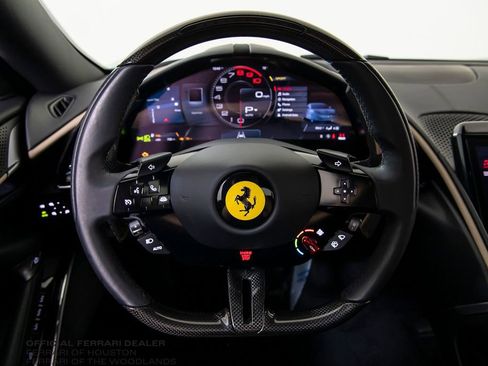 Used 2025 Ferrari Roma Spider RWD image 11