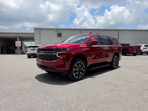 Used 2022 Chevrolet Tahoe RST AWD/4WD image 2