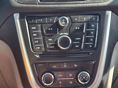 Used 2014 Buick Encore FWD image 18
