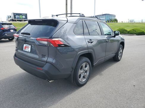 Used 2025 Toyota RAV4 XLE w/ Convenience Package AWD/4WD image 2