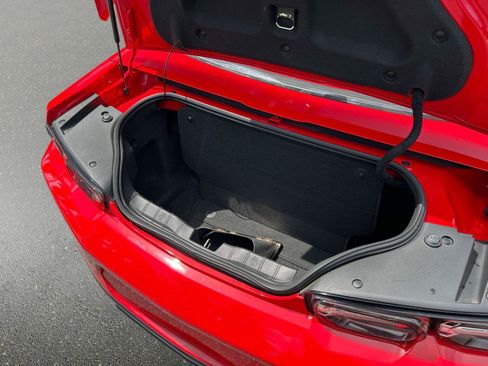 Used 2022 Chevrolet Camaro SS RWD image 12