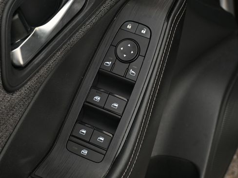 Used 2021 Nissan Rogue SV image 27