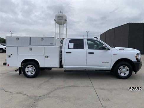 Used 2022 RAM 2500 Tradesman RWD image 5