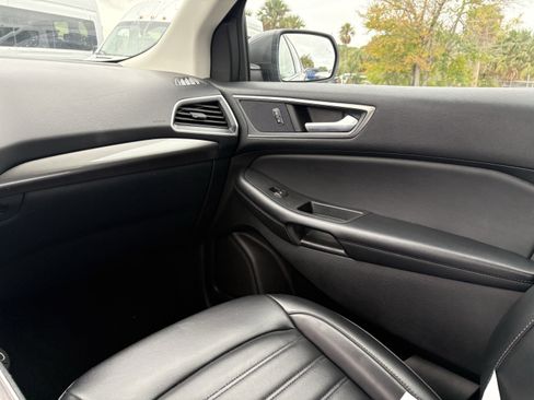 Certified 2023 Ford Edge SEL image 18