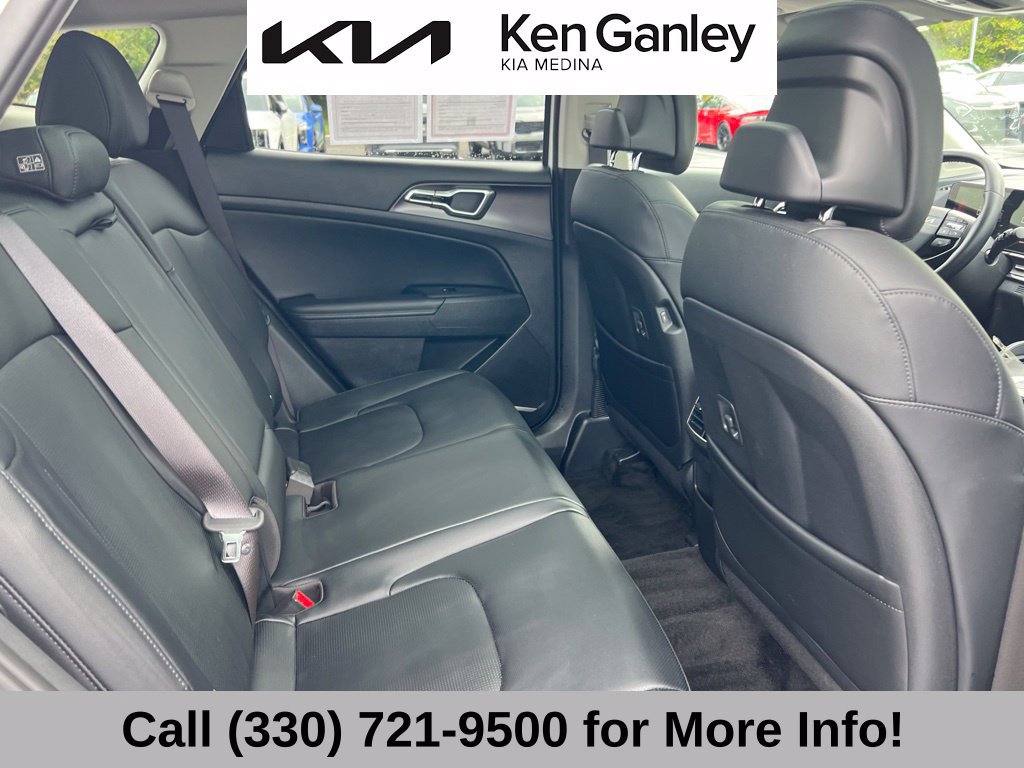Certified 2026 Kia Sportage EX w/ EX Panoramic Sunroof Package AWD/4WD image 56