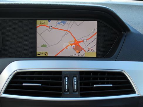 Used 2012 Mercedes-Benz C 300 4MATIC Sedan image 15