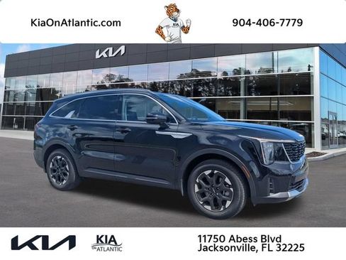 Used 2026 Kia Sorento S w/ S Panoramic Sunroof Package FWD image 1