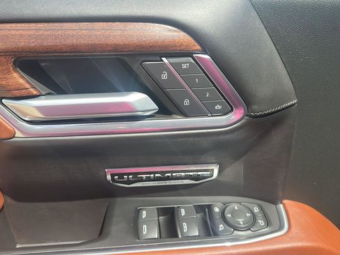 Used 2023 GMC Sierra 1500 Denali Ultimate image 15