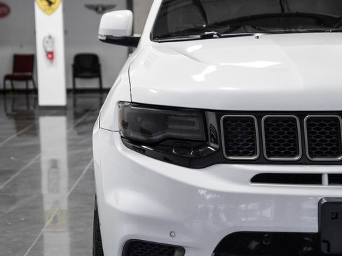 Used 2020 Jeep Grand Cherokee Trackhawk AWD/4WD image 51