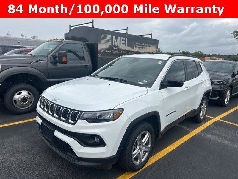 Certified 2024 Jeep Compass Latitude image 1