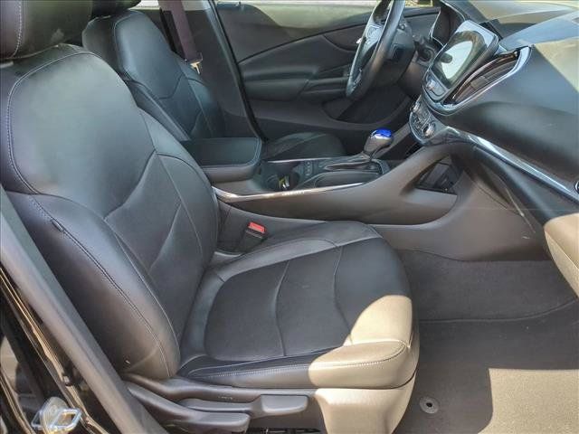 Used 2017 Chevrolet Volt Premier w/ Driver Confidence II Package FWD image 20