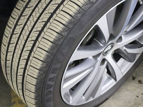 Used 2021 Lexus ES 350 w/ Premium Package image 35