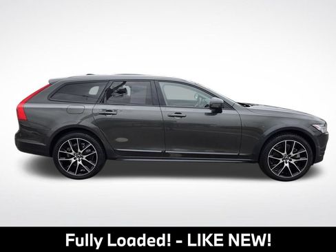Used 2020 Volvo V90 T6 Cross Country AWD/4WD image 11