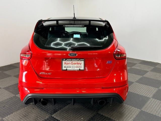 Used 2018 Ford Focus RS AWD/4WD image 12