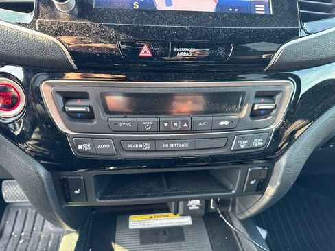 Used 2023 Honda Ridgeline Black Edition image 7