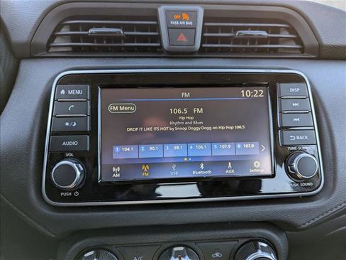 Used 2025 Nissan Versa S w/ Trunk Package image 17