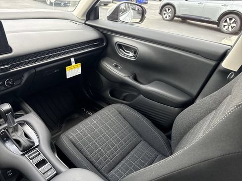 New 2027 Honda HR-V LX image 21
