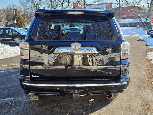 Used 2017 Toyota 4Runner Limited image 5