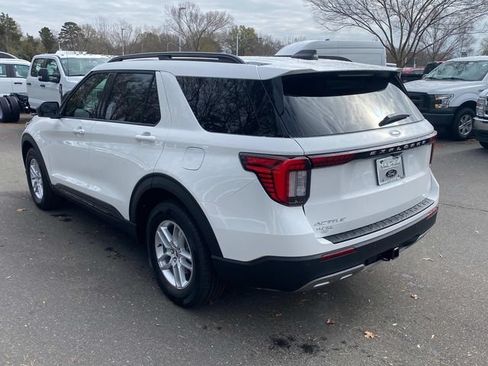 New 2026 Ford Explorer Active w/ Active Comfort Package RWD image 28