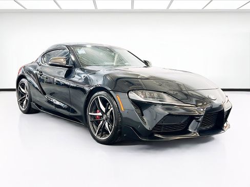 Used 2021 Toyota Supra Premium w/ Driver Assist Package RWD image 3