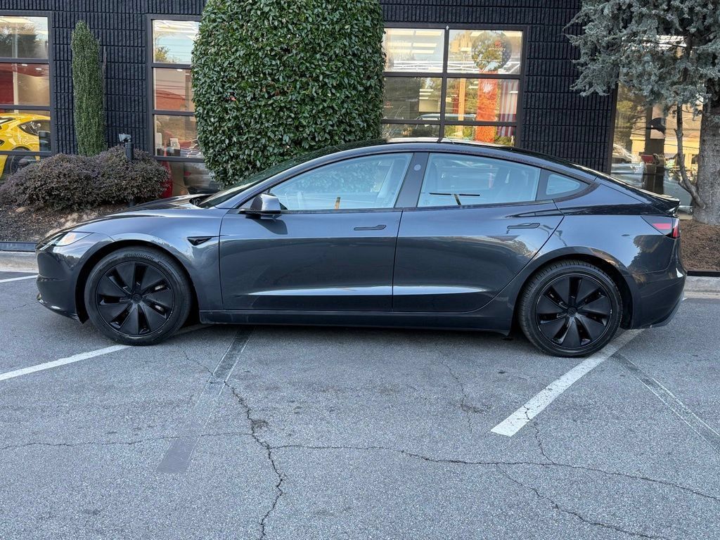 Used 2024 Tesla Model 3 Standard Range RWD image 5