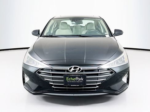 Used 2020 Hyundai Elantra Value Edition w/ Cargo Package (C1) image 2
