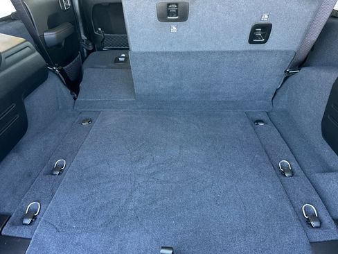 Used 2026 Jeep Wrangler Unlimited Rubicon w/ Steel Bumper Group image 14