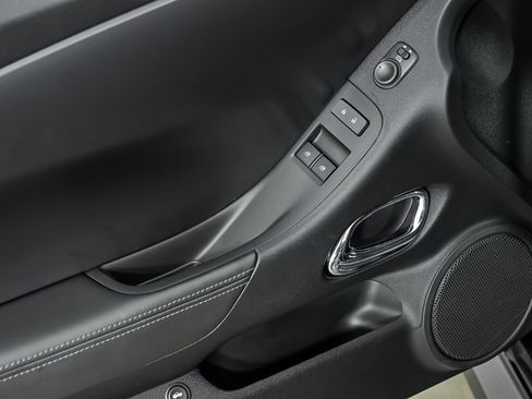 Used 2015 Chevrolet Camaro Z/28 RWD image 13
