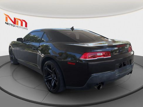 Used 2015 Chevrolet Camaro LS RWD image 3