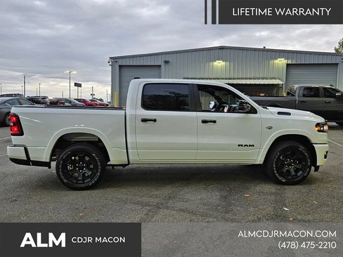 New 2026 RAM 1500 Big Horn AWD/4WD image 12