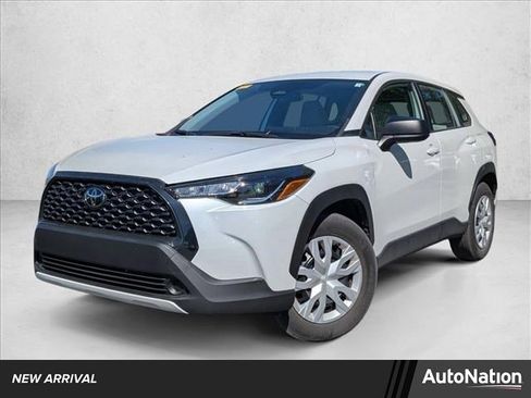 Used 2023 Toyota Corolla Cross L image 1