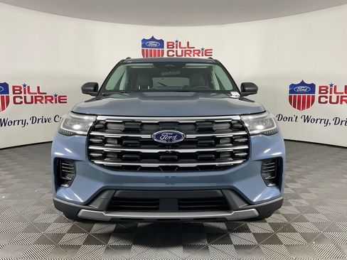 New 2026 Ford Explorer Active RWD image 8