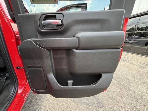 Used 2022 Chevrolet Silverado 2500 LT w/ Convenience Package image 41