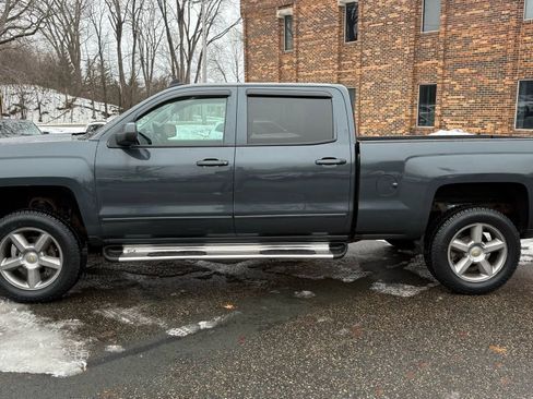 Used 2017 Chevrolet Silverado 1500 LT image 5