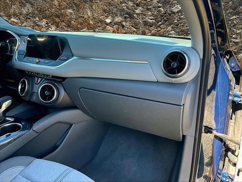 Used 2022 Chevrolet Blazer LT image 12