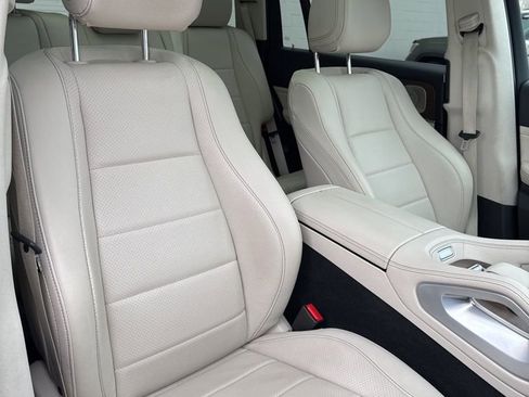 Used 2022 Mercedes-Benz GLS 450 GLS 450 image 42