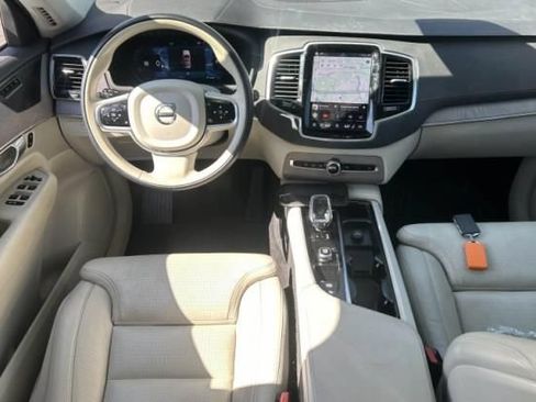 Used 2023 Volvo XC90 B6 Ultimate w/ Protection Package Premier AWD/4WD image 10