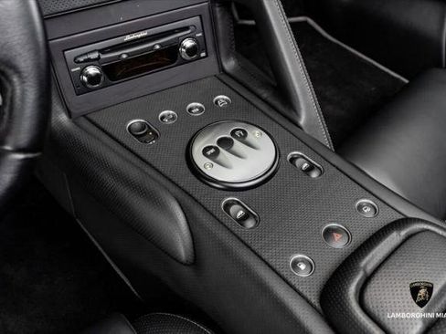 Used 2006 Lamborghini Murcielago Roadster AWD/4WD image 48