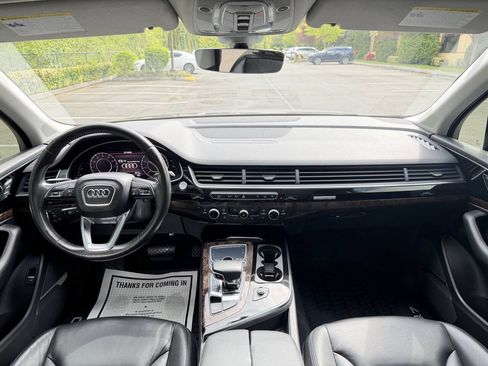 Used 2017 Audi Q7 3.0T Premium Plus w/ Premium Plus Package AWD/4WD image 14