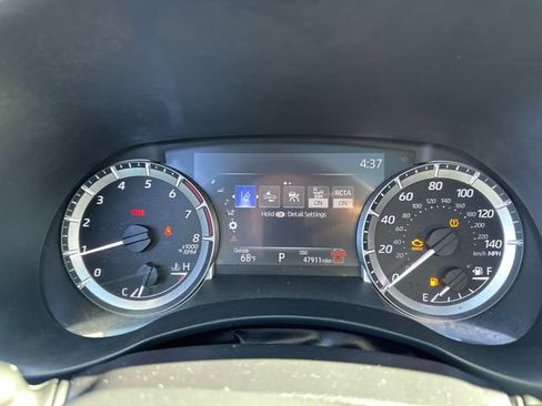 Used 2024 Toyota Highlander XLE AWD/4WD image 36