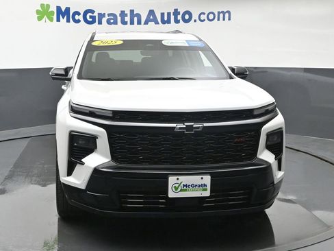 Used 2025 Chevrolet Traverse RS AWD/4WD image 5