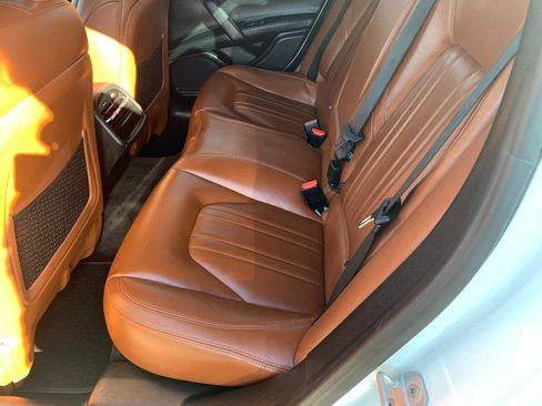Used 2015 Maserati Ghibli RWD image 34