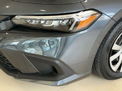 Used 2023 Honda Civic LX image 8