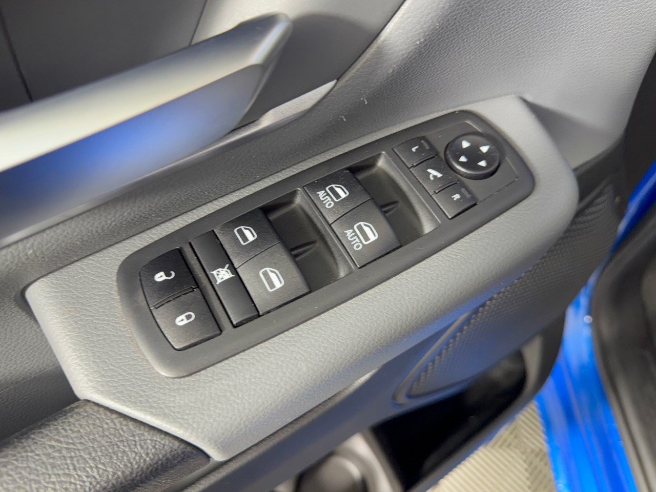 Used 2021 RAM 1500 Big Horn RWD image 15