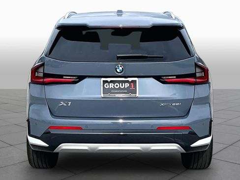Used 2026 BMW X1 xDrive28i w/ Technology Package AWD/4WD image 5