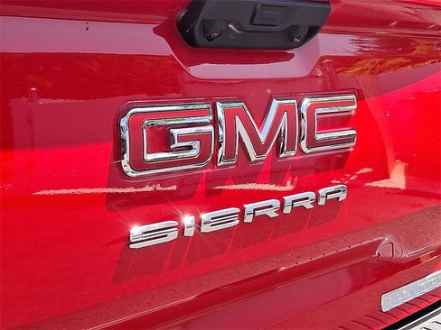 New 2025 GMC Sierra 1500 Elevation w/ Preferred Package image 12
