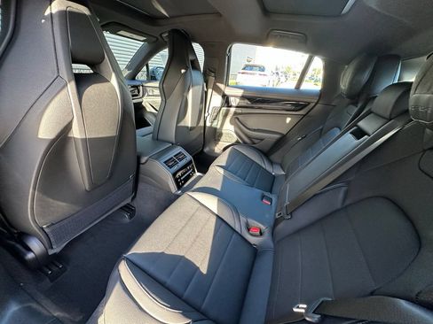 Certified 2026 Porsche Panamera RWD image 35