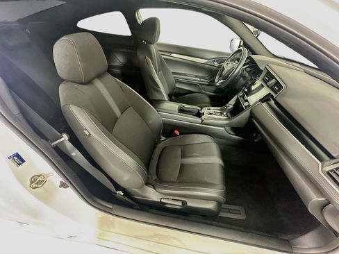 Used 2019 Honda Civic Sport image 26