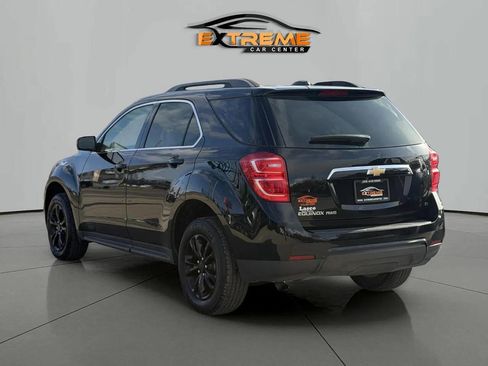 Used 2017 Chevrolet Equinox LT w/ Convenience Package image 4